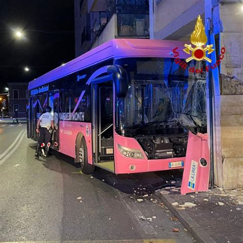 Disastro Del Cavalcavia A Mestre A Giugno Un Autobus Delle Stessa