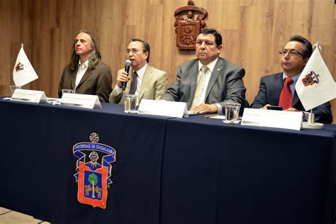 Rueda de prensa para dar a conocer los Beneficios del ahorro de energía