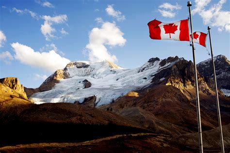 Canadian Flag Wallpaper Images - WallpaperSafari