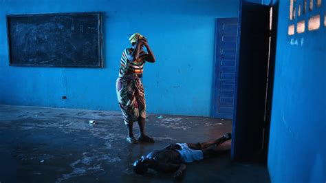 Portrait Of An Epidemic The Front Lines Of Ebola