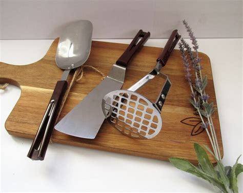 Stanhome Bakelite And Stainless Kitchen Utensils Brown Bakelite Handles 1930s 3 Piece Set