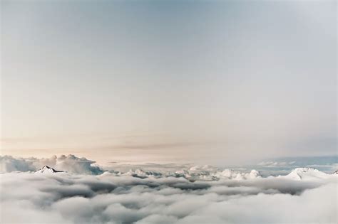 صورة الغيوم من فوق Image From Above The Clouds