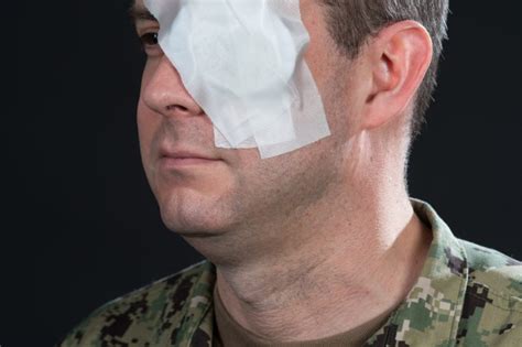 Army First Aid Kits Include New Eye Shield Article The United