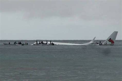 Air Niugini Plane Comes Down In Micronesia Lagoon Aysor Am Hot News