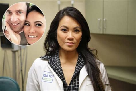 Who Is Dr. Sandra Lee aka Dr. Pimple Popper’s Husband Dr. Jeffrey Rebish? | eCelebrityMirror