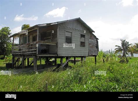 Traditional Typical Carribean House In Belize Stock Photo Alamy