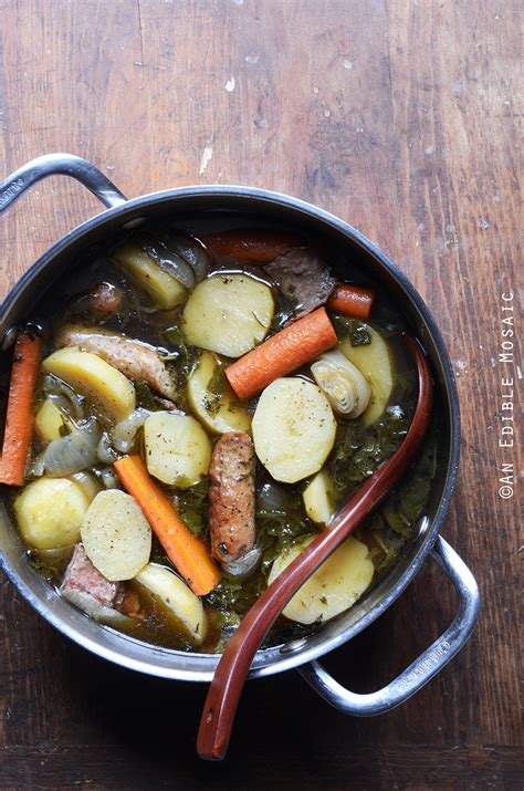 Dublin Coddle with Carrots and Greens | Earthbound Farm