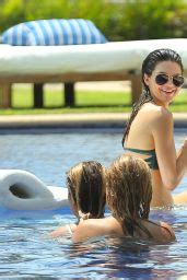 Kendall Jenner Wearing A Bikini In Punta Mita Mexico August