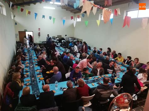 La Asociación Cultural de Berrocal de Salvatierra celebra su comida