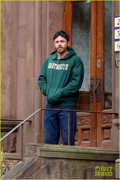 Casey Affleck Hong Chau Enjoy A Moment Together While Filming The