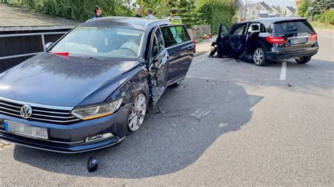 Schwerer Unfall Mit Mehreren Verletzten In Gro Hartmannsdorf Antenne