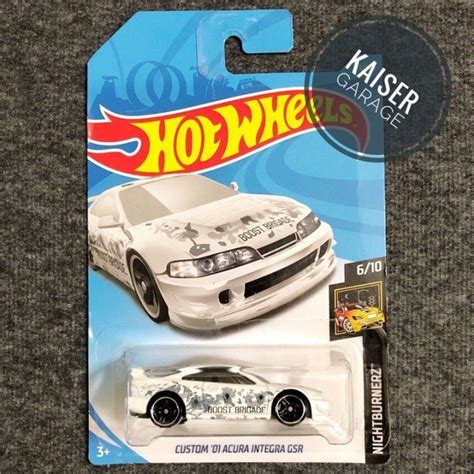 Hot Wheels Mainline Custom Acura Integra GSR Boost Brigade White Edition Scale