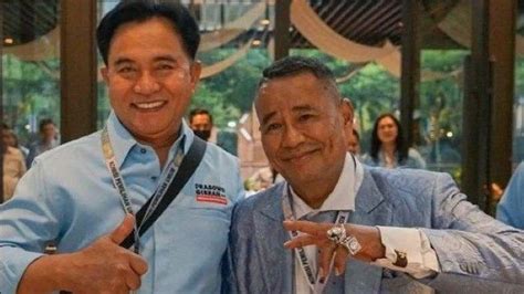 Hotman Paris Ikut Puluhan Tim Kuasa Hukum Pembela Prabowo Gibran Hadapi