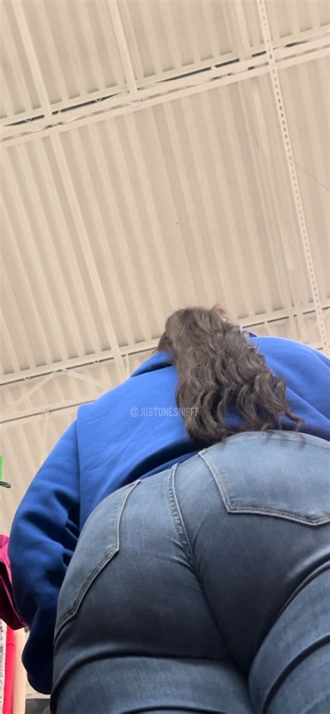 Tight Busty Latina In Jeans Ass Forum