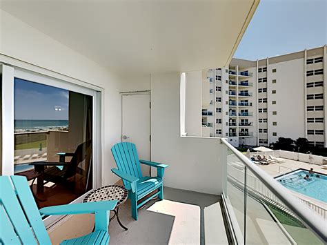 Regency Towers 302 West In Pensacola Beach W 2 Br Sleeps8