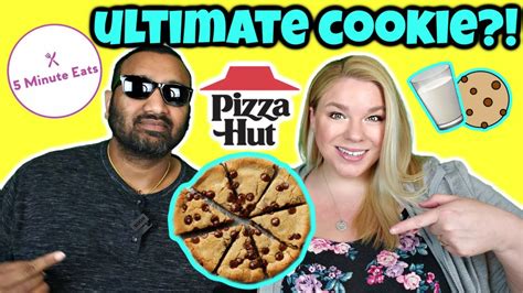 Pizza Hut Ultimate Hershey S Chocolate Chip Cookie Review Youtube