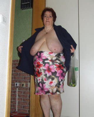 Granny Playing Porn Pictures XXX Photos Sex Images PICTOA