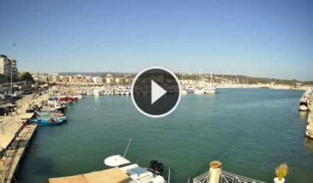 Webcam Vieste Hafen Von Vieste Webcam Galore