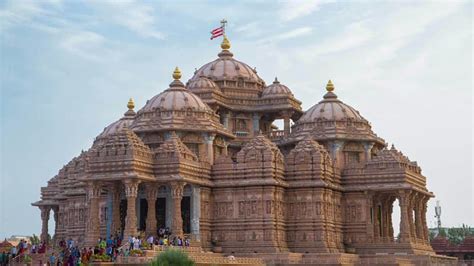 12 Best Temples In Delhi - A List | So Delhi