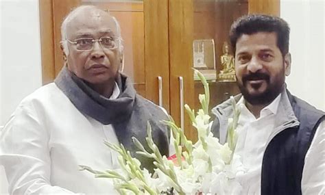 Telanganas Cm Elect Revanth Reddy Meets Congress President Mallikarjun