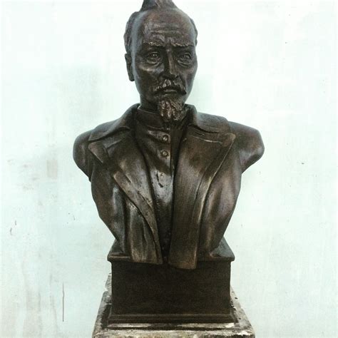 Бюст Дзержинского Ф.Э. Скульптура и декоративные изделия на заказ ...