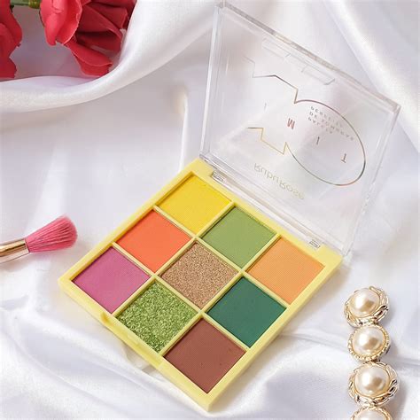 Paleta de Sombras NO LIMIT Ruby Rose Bela Moça