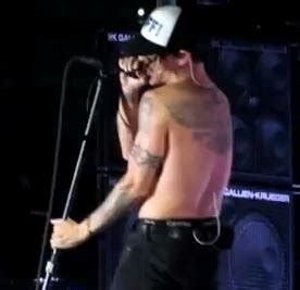 Red Hot Chili Peppers Live A Milano La Scaletta Del Concerto E I Video Del Dicembre A Torino