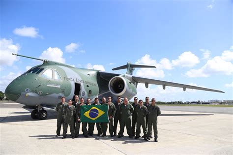 FAB cumpre missão de repatriação brasileiros e estrangeiros da vindos