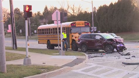 School Bus Involved In 4 Vehicle Crash In Beachwood