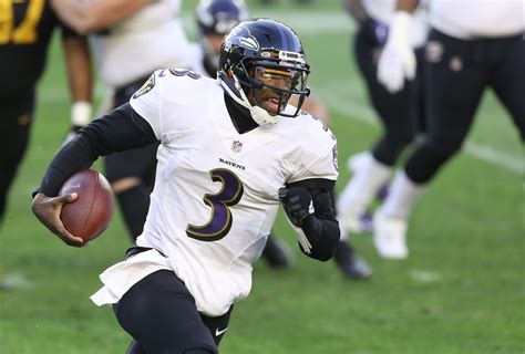 Ravens Part Ways With RG3, Three Others, Sign 11 Players to Futures ...