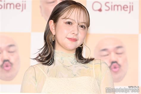 画像2 24 村重杏奈、美谷間チラリ胸開きコーデ公開「久しぶりに服を着て行った」 モデルプレス