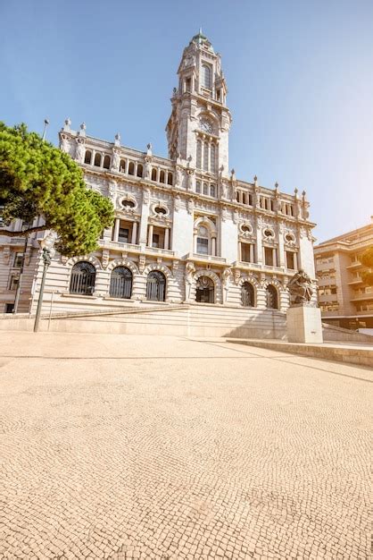 Premium Photo Morning View On The City Hall Building On The Central