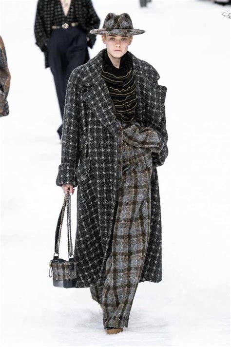 Chanel F W 2019 Infoimaxtree 3 Otoño invierno Trajes de moda de