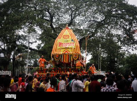 Dhaka Bangladesh 20th June 2023 Hindu Devotees Gather To Celebrate