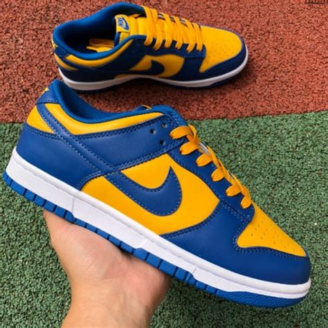 Tênis Nike Dunk Low Retro Ucla Azul e Amarelo Tênis Nike Dunk Low