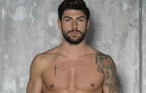 Ignazio Moser In Slip Di Pacco Tre Nuove Foto Hot Bitchyx