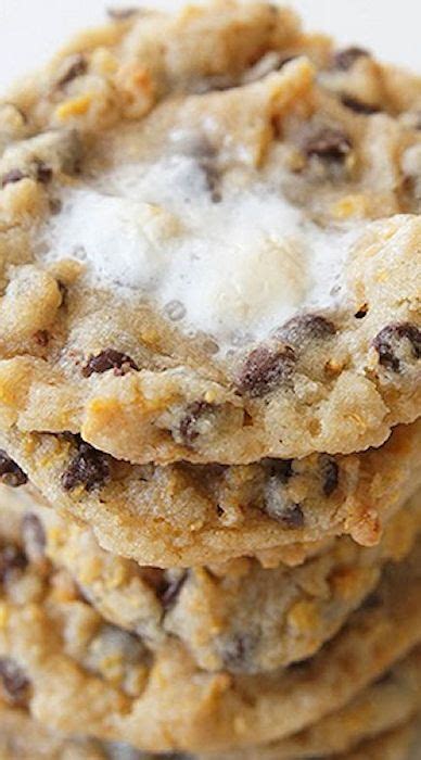 Momofuku Milk Bar Cornflake Marshmallow Chocolate Chip Cookies