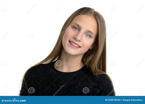 Retrato De Adolescencia Encantadora Aislado Sobre Fondo Blanco Foto