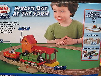 THOMAS & FRIENDS Trackmaster PERCY'S DAY AT THE FARM New in Box ...