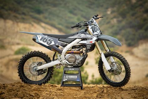 2020 Yamaha YZ450F GYTR Dirt Bike Testing - Racer X