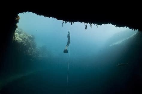 Deans Blue Hole Worlds Deepest Blue Hole Amusing Planet