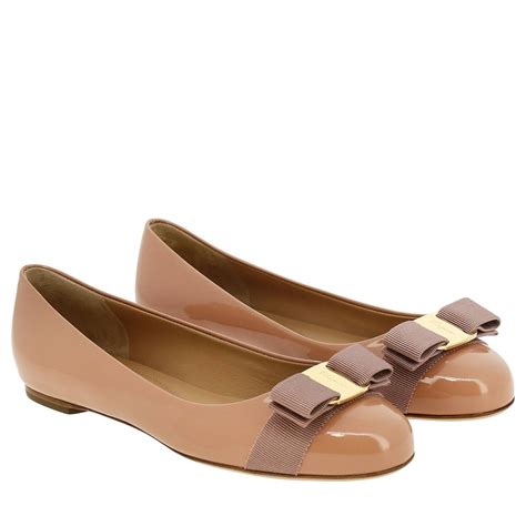 Salvatore Ferragamo Varina Ballet Flats In Patent Leather With Vara