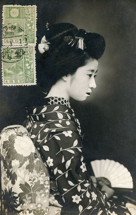 Senior Maiko Momotaro 1920s A Photo On Flickriver