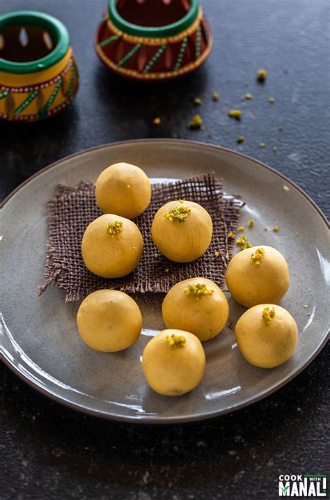 Besan Ladoo Cook With Manali