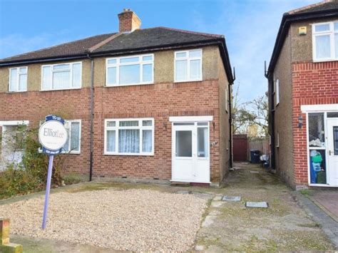 3 Bed Semi Detached House To Rent In Islip Manor Road Northolt