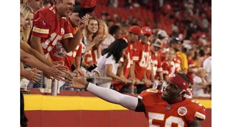 Chiefs Roll With Harris In Indy As Gay Begins Suspension KTLO