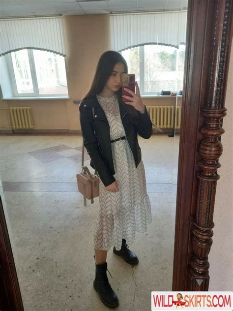 5 Hot Photos By Mariemelons Known As Airicamarie