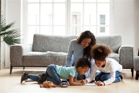 Titre Professionnel Assistant E De Vie Aux Familles Adapeco