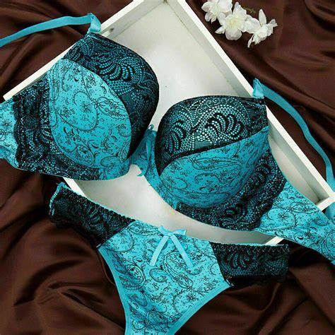 Women Sexy Lace Floral Push Up Padded Bra Sets Thongs Knickers 3246840b