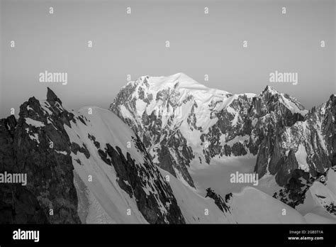 Mont Blanc At Sunrise Stock Photo Alamy